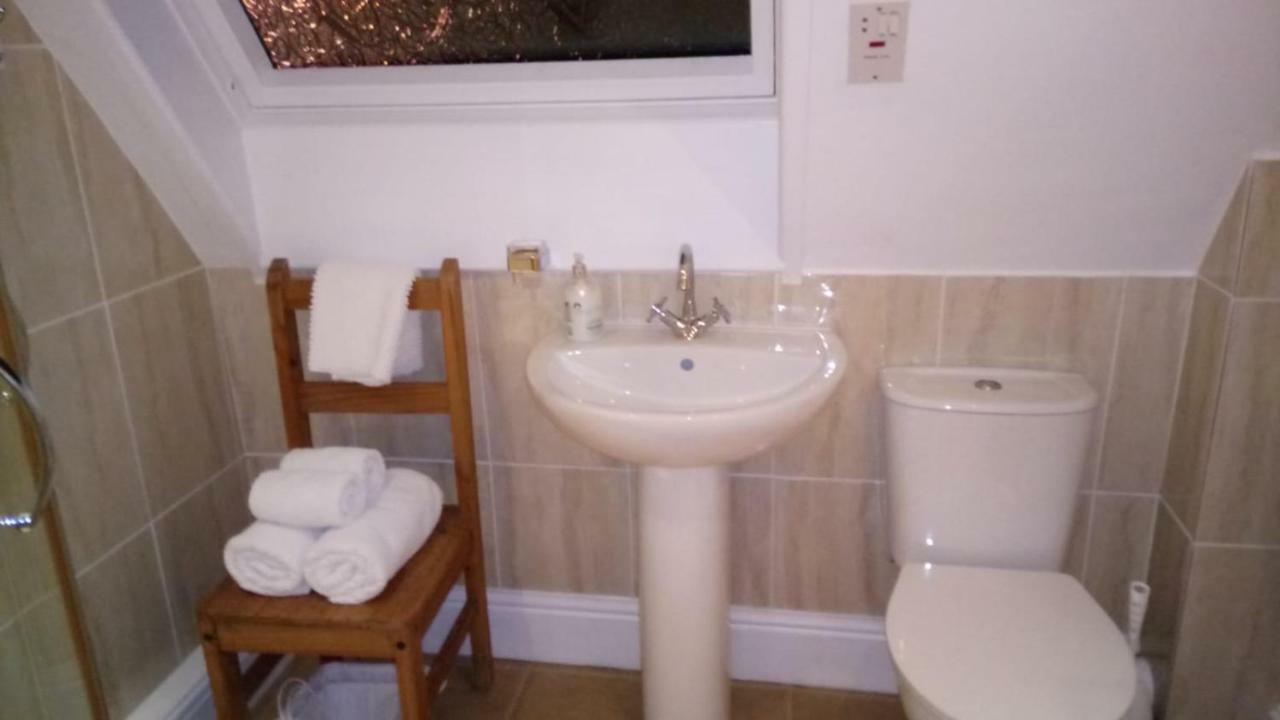 Applecroft Bed And Breakfast St Austell Ngoại thất bức ảnh